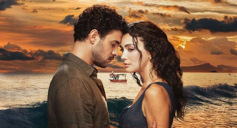 مسلسل عيناك كالبحر الأسود الحلقة 10