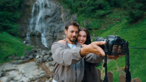 مسلسل طريق قلبي نحو البحر الأسود Kalbimin Rotası Karadeniz يحقق نجاح كبير بـ 6 ملايين مشاهدة للحلقة